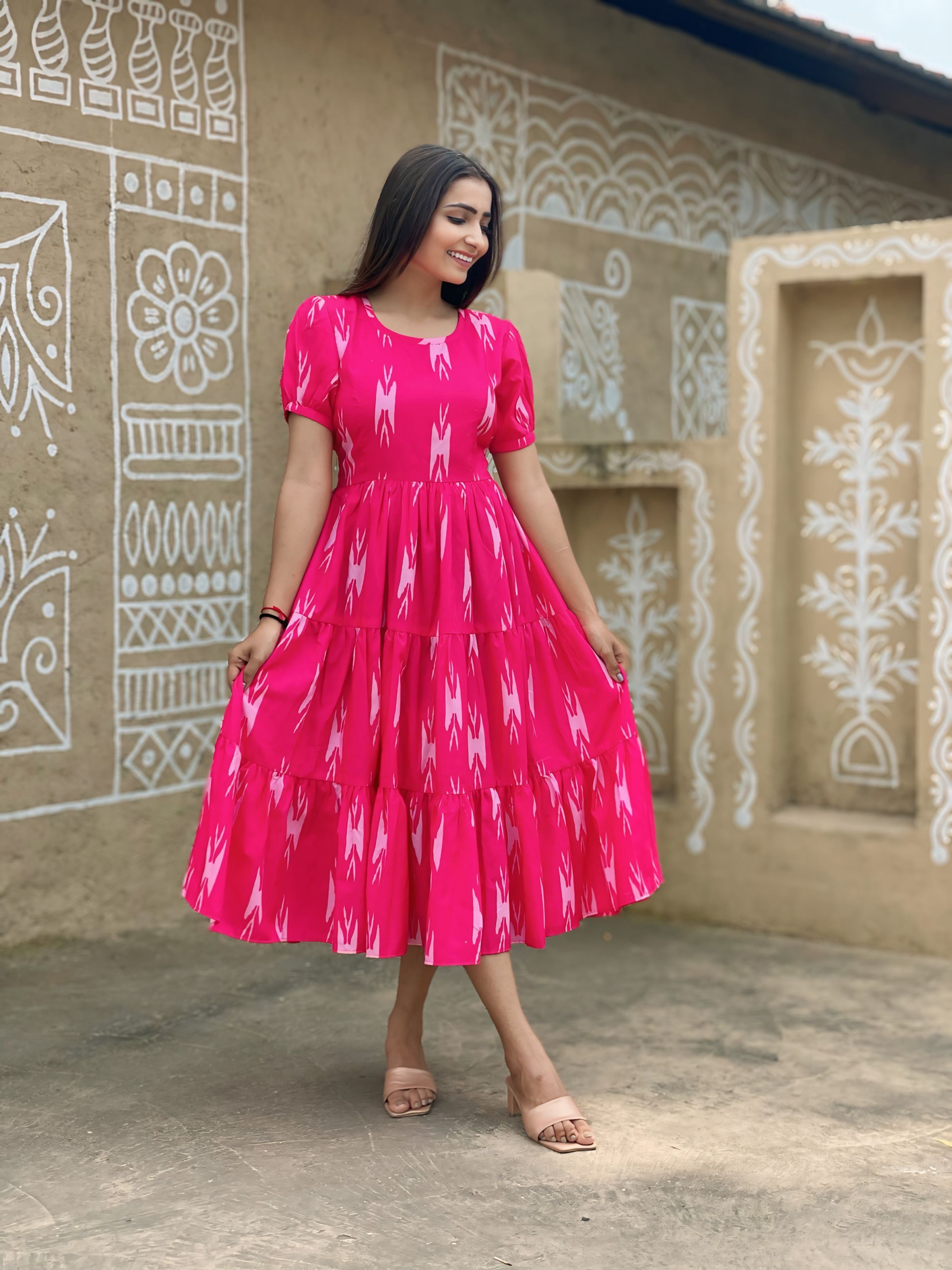 Kudbi Pink Presents Simple And Stylish Kurti For Women.