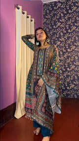 Jannat Green Suit & Dupatta set.